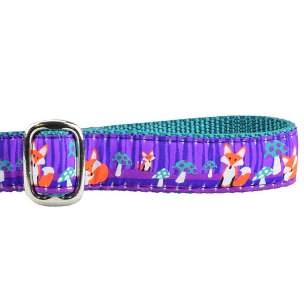 Close-up of adjustable dog leash handle with fox and mushroom forest pattern on purple ribbon and teal webbing by 2 Hounds Design