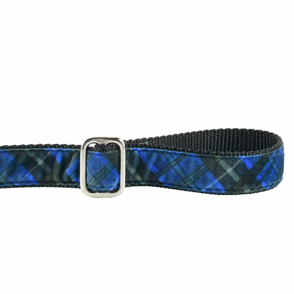 Close-up of navy blue and black plaid velvet dog leash handle with adjustable feature by 2 Hounds Design