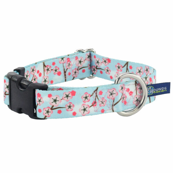 人気アイテム Cherry Design Hounds 2 - EarthStyle – Collar Dog Blossoms 版画