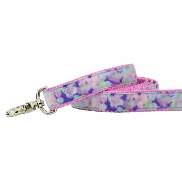 Close-up of pink and lavender hydrangea velvet dog leash with silver hardware by 2 Hounds Design