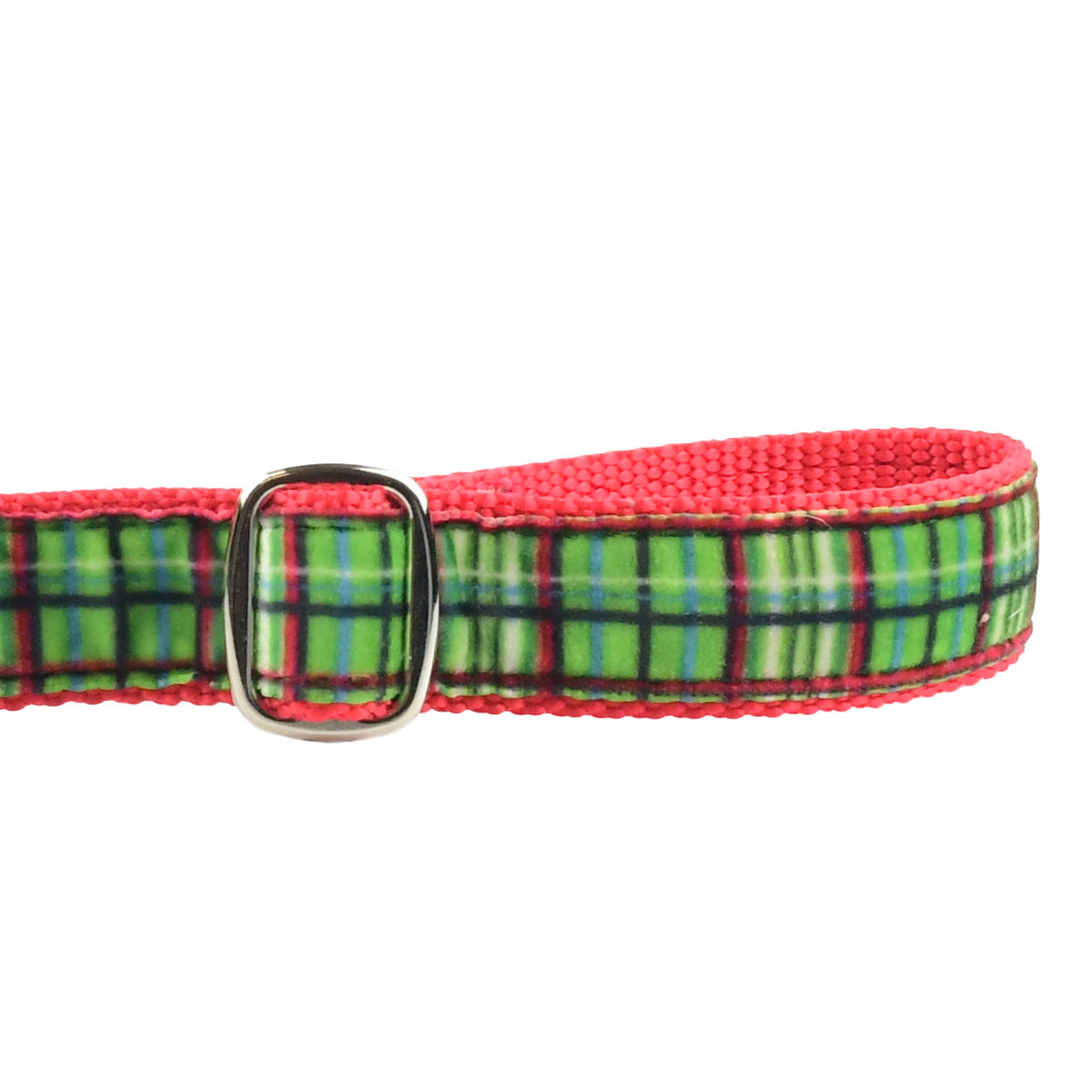 Close-up of Christmas Tartan Plaid dog leash with festive red and green plaid pattern and adjustable handle
