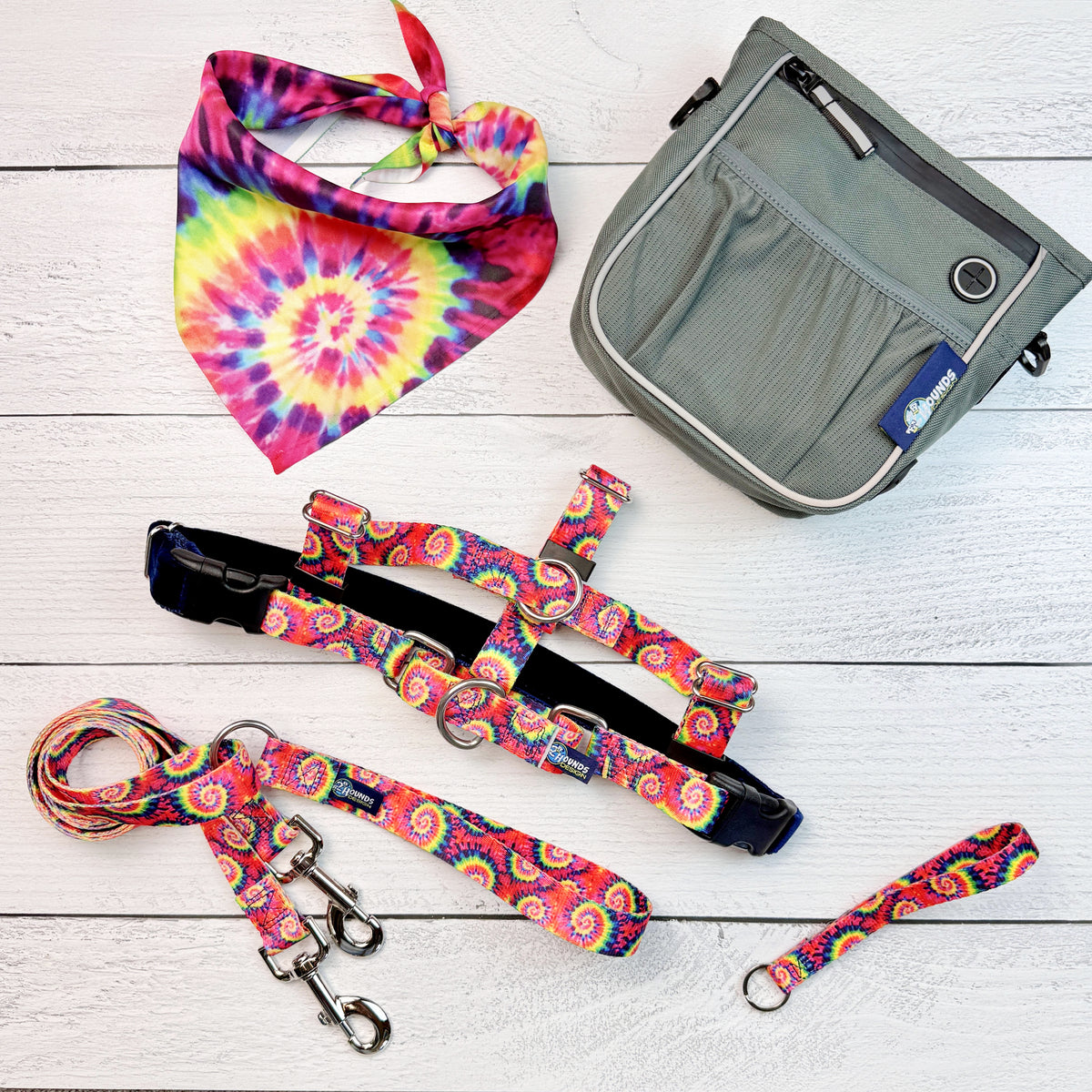 **BUNDLE!** Classic Tie-Dye  Freedom No-Pull Harness & More!
