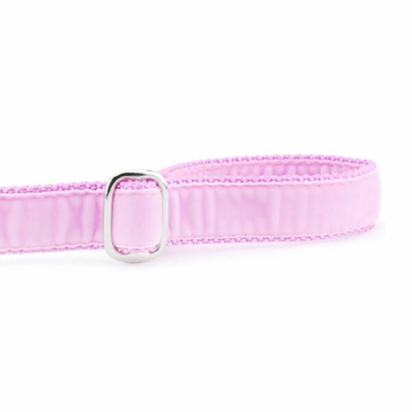 Close-up of light pink velvet dog leash handle with adjustable feature by 2 Hounds Design