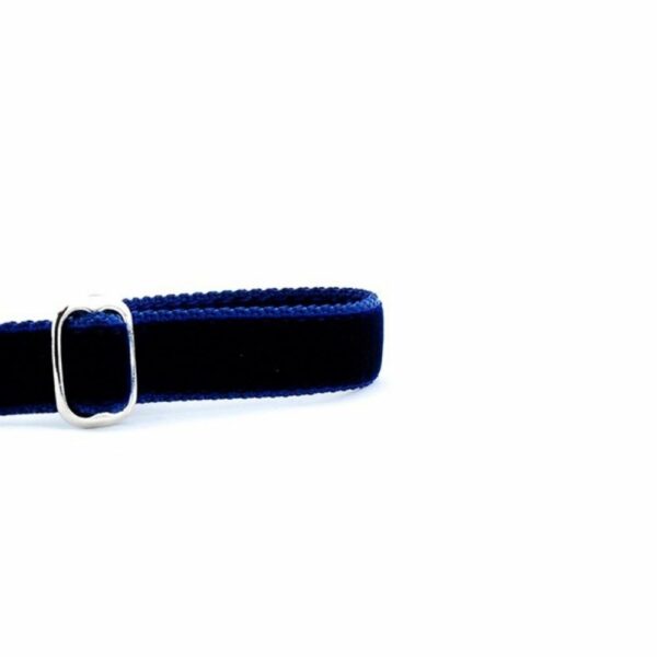 Close-up of navy blue velvet dog leash handle with adjustable feature by 2 Hounds Design