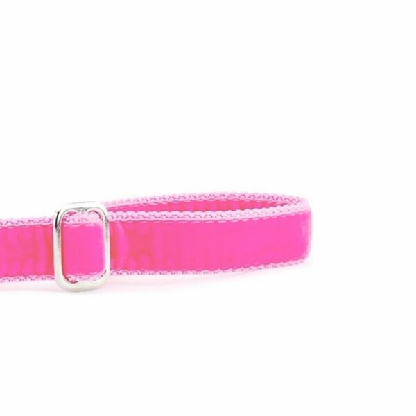 Close-up of shocking pink velvet dog leash handle with adjustable feature by 2 Hounds Design